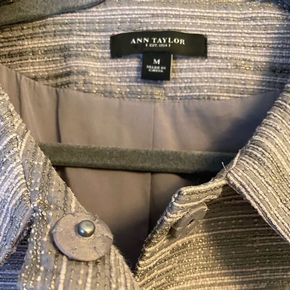 Women’s Jacket - Picture 3 of 3